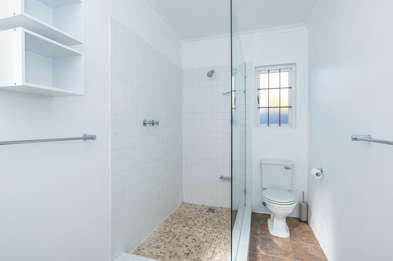 To Let 1 Bedroom Property for Rent in Bergvliet Western Cape